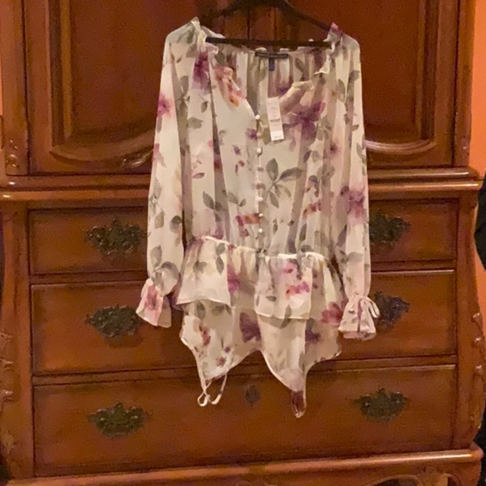 White house black market blouse